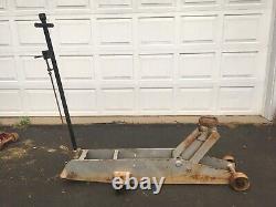 Heavy Duty Long Frame Floor Jack with Foot Pedal, 10 Ton