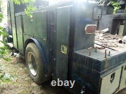 Heavy duty service truck body 2 ton or larger truck with electric crane
