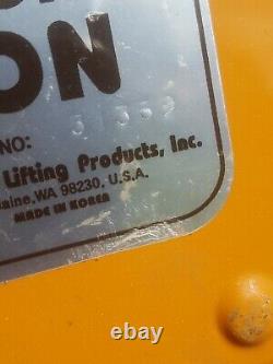 MAGNA Heavy Duty Chain Hoist 2 TON Fall Chain Hoist 20 FOOT LIFT EUC