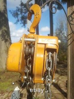 Magna Heavy Duty Chain Hoist 1/2 Ton Fall Chain Hoist 20 Foot EUC