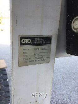 OTC 25 Ton Capacity Heavy Duty Open Throat Press 1826 OTC1826