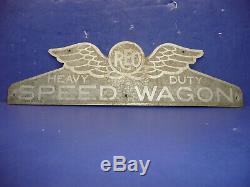 Vintage 1925-1928 REO Truck Heavy Duty Speedwagon Radiator Emblem Badge CT29